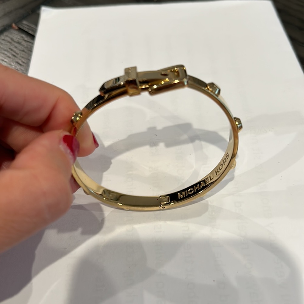 Michael Kors bangle - Picture 2 of 3